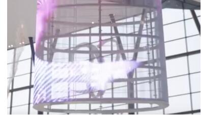 欧洲最大的椭圆型LED透明屏亮相波斯尼亚购物中心.jpg 欧洲最大的椭圆型LED透明屏亮相波斯尼亚购物中心.jpg